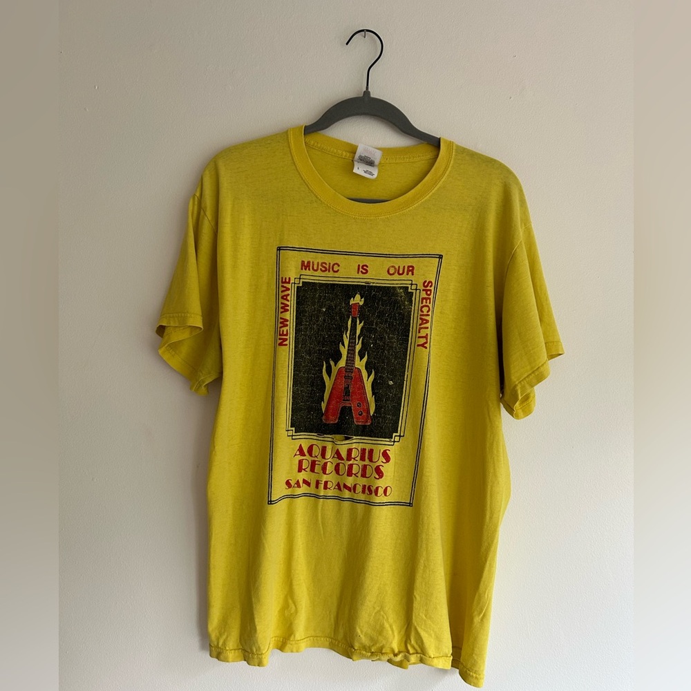Vintage Aquarius Records tshirt